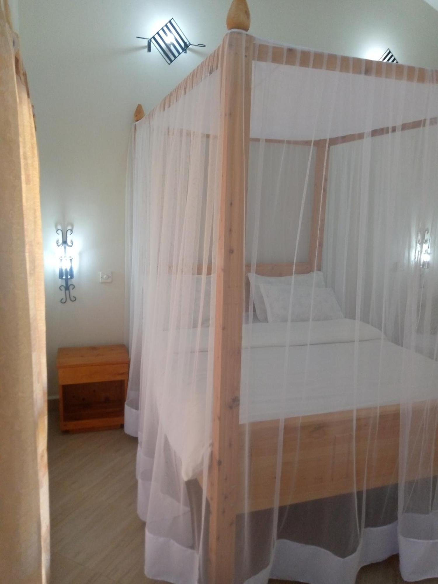 Ngorongoro Camp And Lodge Карату Екстер'єр фото