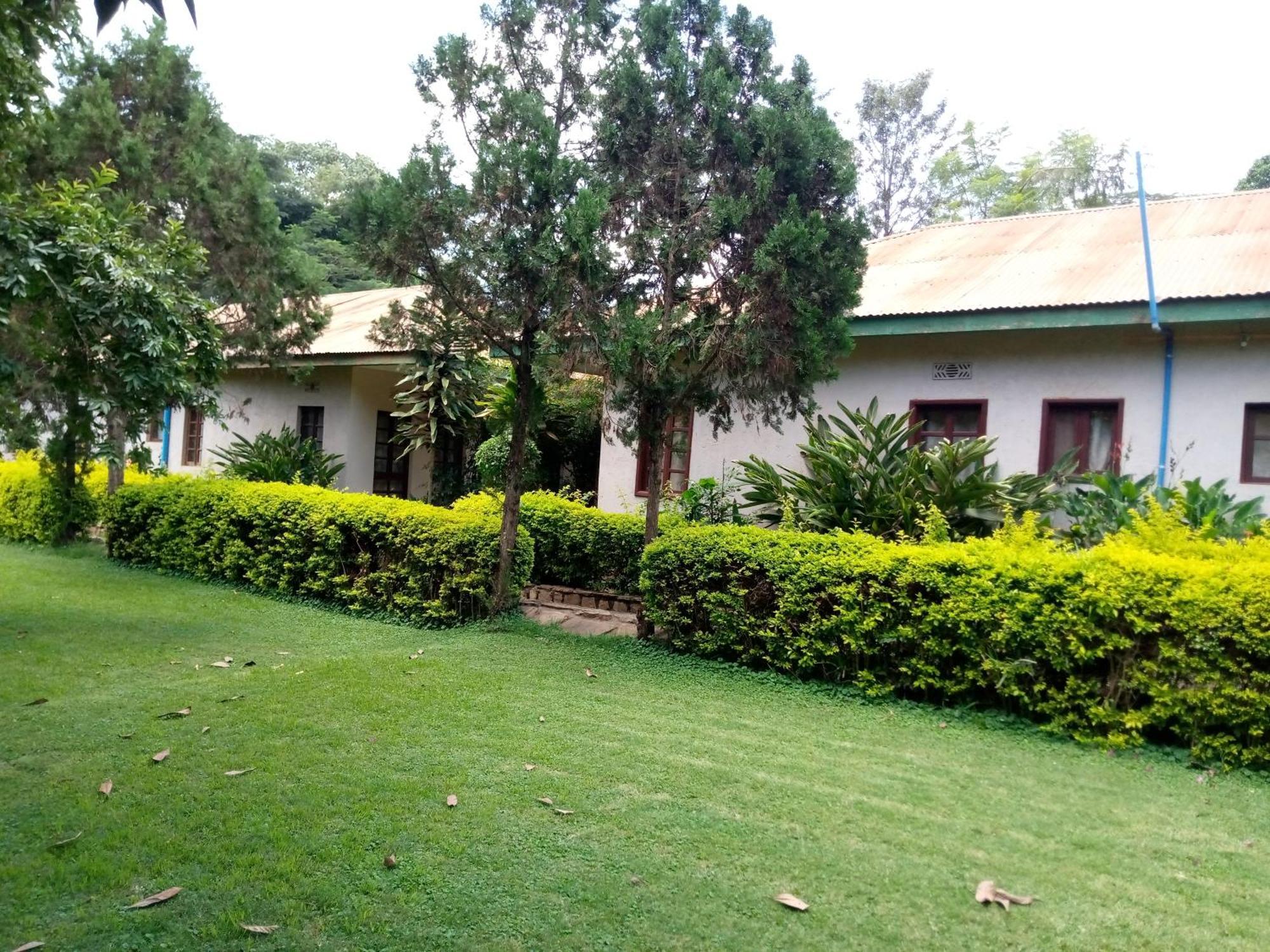 Ngorongoro Camp And Lodge Карату Екстер'єр фото